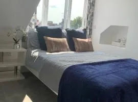 Cosy Studio Apartment in Leigh-on-Sea, Close to Bell Wharf Beach & Adventure Island