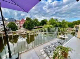 Wohntraum am Wasser und den Brückenhäusern I 3BR I Flussblick I Zentral I Parkhaus I helloYOU apartments x BRIGHT Collection