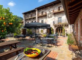 La Casona de Las Meninas, acomoda&ccedil;&atilde;o com cozinha em R&iacute;ocorvo
