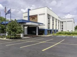 Hampton Inn Detroit Northville