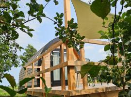 Tiny House De Skierroek, hotel v destinaci Westergeest