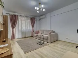 Homie Grand Apartment - Private Parking - Self Check-In