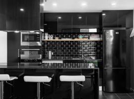 Brilliant 2BR Apartment in Belconnen - Hosted by Canstay，位于贝尔康嫩的酒店