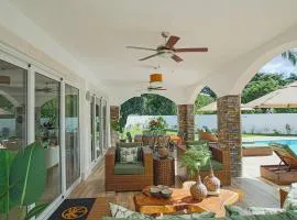 Royal 3 Bedroom Villa Lifestyle