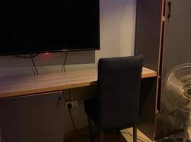 Thilda Hotel and Suites Ikotun, hotel v destinaci Lagos