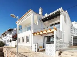 Casas da Praia by Sevencollection