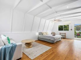Pet friendly100m to Beach and Cafe by Custom Bnb Hosting – hotel w mieście Urangan