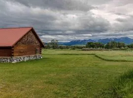 Yellowstone Crest Lodge