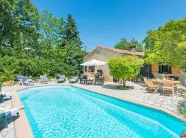 Villa Mas des Fleurs by Villa Plus