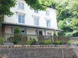 Stylish 2-bed Duplex Stunning Malvern views Peaceful Getaway