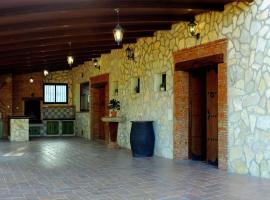 Casa Rural Las Provincias, hotel i Prado del Rey