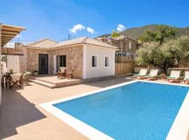 Villa Halakas by Villa Plus