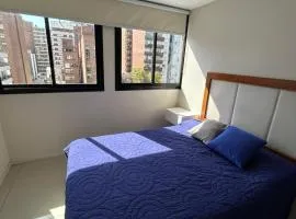 Departamento -Peredo- 2 cuadras de plaza España-Cuidad universitaria By Apartcba