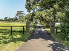Stud House in Private Country Estate near Bruton