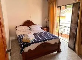 Apto. en zona céntrica con vista panorámica al pueblo