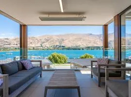 Lakeside Luxury
