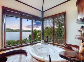 Secrets on the Lake โรงแรมในมอนต์วิลล์