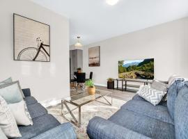 Cozy King 2br Near Cambridge Butterfly, Mill Race, hotel v mestu Cambridge