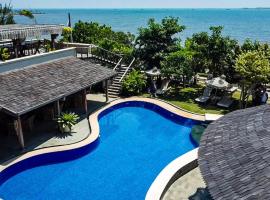 Villa Suerte, hotel v destinaci Jepara