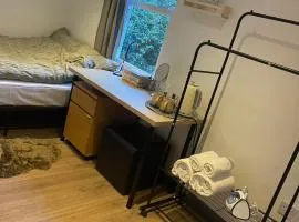 Cosy Room4 in London Kings Cross