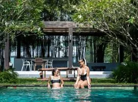 Isara Khao Lak