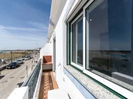 First line lagoon & ocean view