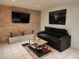 Charming studio near from CDG airport, hotel in Roissy-en-France