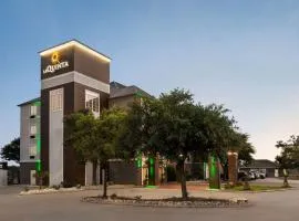 La Quinta by Wyndham San Antonio North Stone Oak