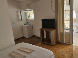 Rustic room, hotel v destinaci Babalonija