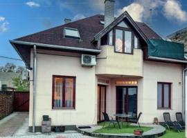 Achilles house, βίλα στη Βουδαπέστη