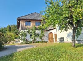 Gut Pecketsberg, hotel in Oepping