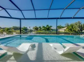 BRANDNEW Villa-PureSun at Canal intersection, heated saltwater pool and spa, facing south