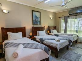 Zambezi Family Lodge - Rhino Room, hotel a Victoria Falls