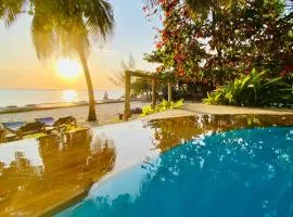 Mangrove Lodge