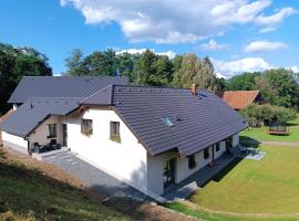 Apartmán Pod Hrází Chráštany, hotel v Benešově
