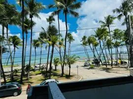 BEIRA-MAR na praia de Ponta Verde com garagem, Wi-fi - Apto 204