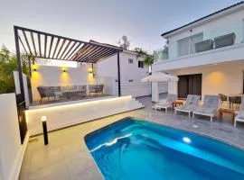 Sunshine Villa Ayia Napa