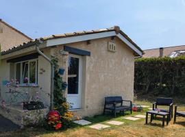 Gite charme et campagne، بيت عطلات في Montazeau