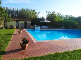 Guest garden apartment Casale salici BARATTI, khách sạn ở Venturina Terme