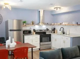 Sojourn's Harborage Jellyfish Suite Near Beach