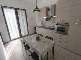 CASA DI LISA Intero appartamento 45mt con parcheggio