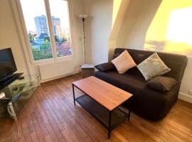 Studio confortable proche Paris, hôtel à Châtillon