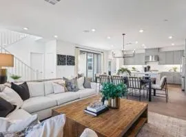 Luxury 4 bedroom house Los Angeles