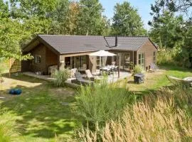 3 Bedroom Amazing Home In Rødby