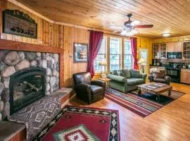 Cabin minutes from Yosemite