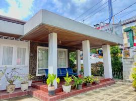 Nan kanduang Homestay, hotel in Bukittinggi