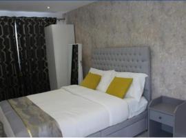 Mini Cosy Studio Flat Milton Keynes, ξενοδοχείο σε Milton Keynes