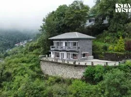 StayVista at Mountain Whispers - Views, Heater