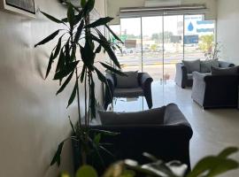 Binayat Hama Serviced Apartments, ξενοδοχείο στην Αλ Τζουμπάιλ