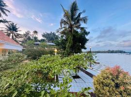 CASA DE CANOLI - A Private backwater villa, hotel v destinaci Kodungallūr